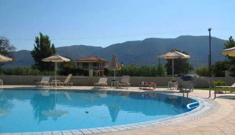 Sport & Beauty 4, Eleni's Garden & Castello Suites, Ionian Islands