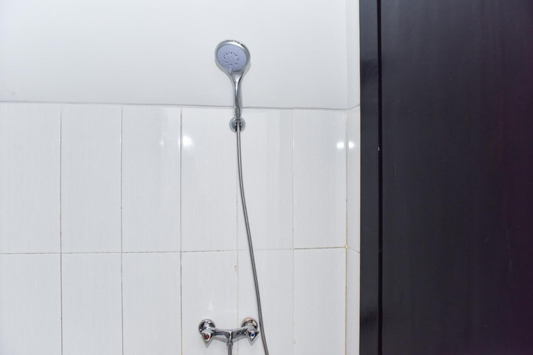 RedDoorz Plus near Malang Town Square, Malang