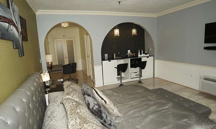 Bedroom 3, The Litchfield Inn, BW Premier Collection, Litchfield