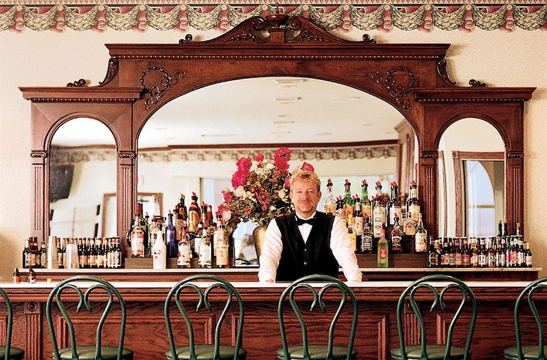 Food & Drinks 5, Wintergreen Resort and Conference Center, Sauk