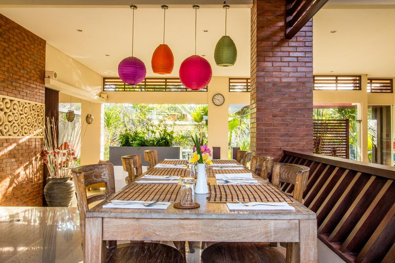 Public Area 2, Svarna Suite Seminyak, Badung