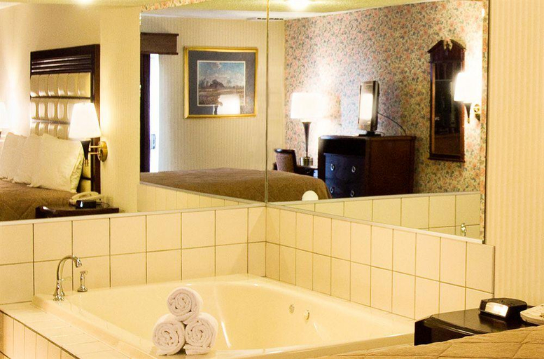 Bedroom, Wintergreen Resort and Conference Center, Sauk