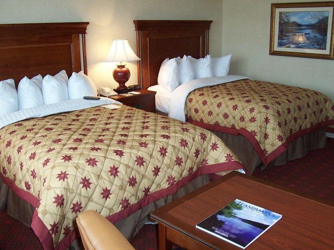 Bedroom 3, The Inn at Virginia Tech and Skelton Conference, Montgomery