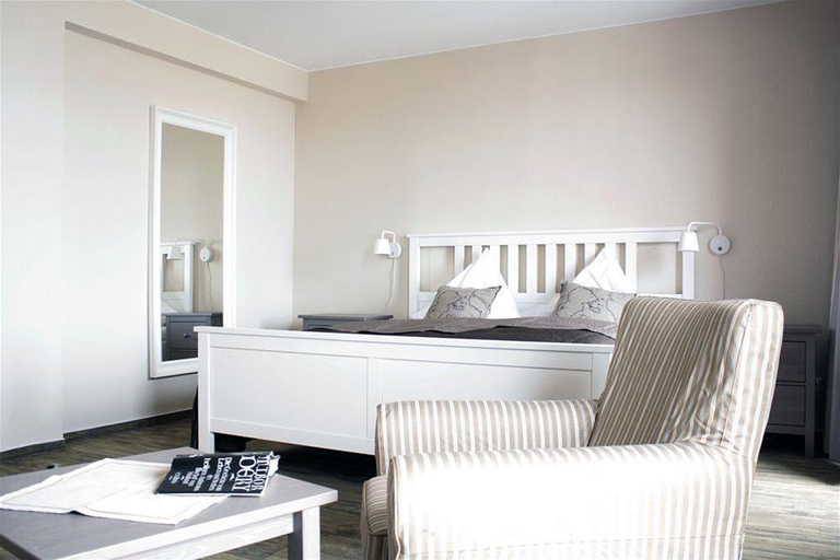 Bedroom 5, Hotel Admiral Scheer, Plön