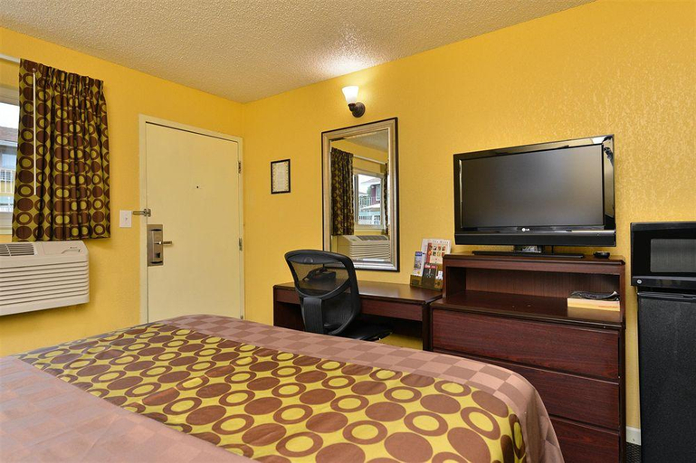 Bedroom 3, Americas Best Value Inn, Sacramento