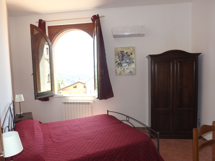 Bedroom 3, Albergo diffuso Borgo Gallodoro da Sara, Messina
