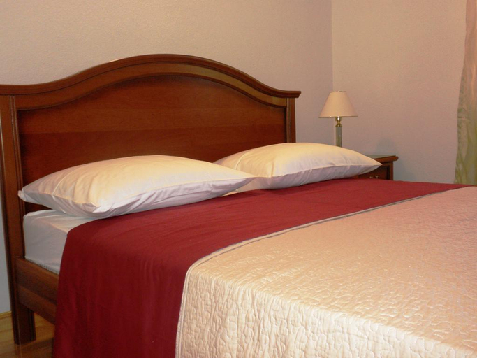 Bedroom 4, Pansion Skelin, Drniš