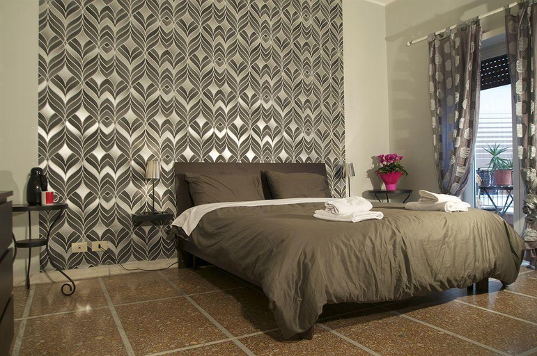 Bedroom 4, Danilo, Rome