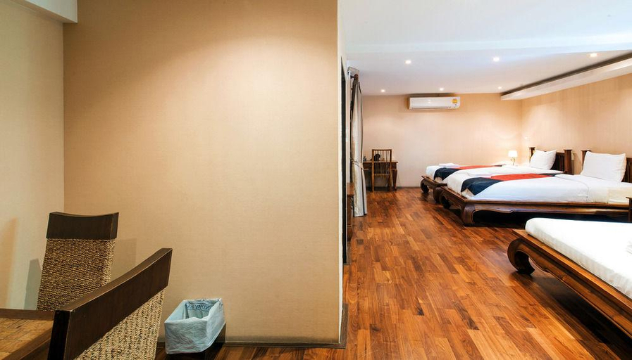Bedroom 5, Yotaka Bangkok Hotel, Wang Thonglang