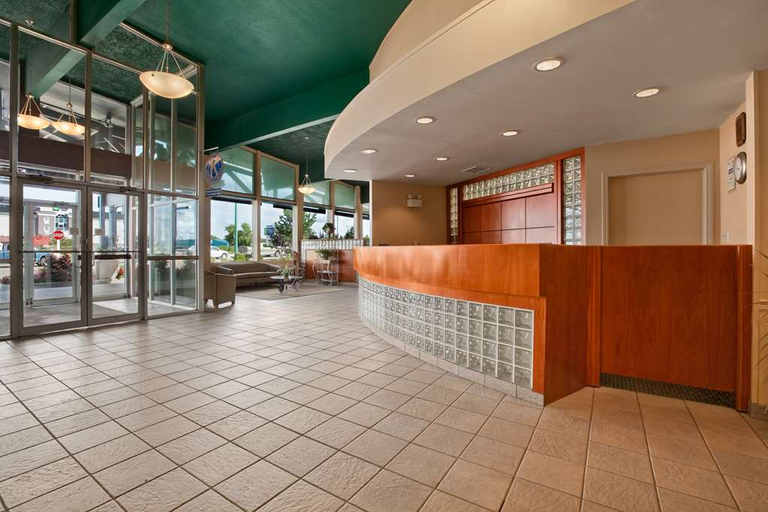 Public Area, Coronet Hotel Prince Albert, Division No. 15