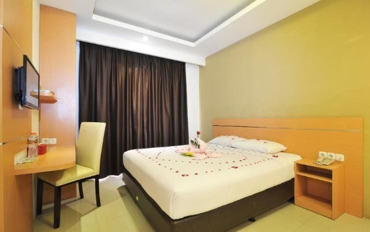 Nozz Hotel Semarang, Semarang