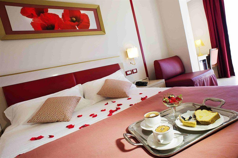 Bedroom 4, Kora Park Resort, Latina