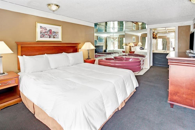 Bedroom 3, Knights Inn Indianapolis South, Marion