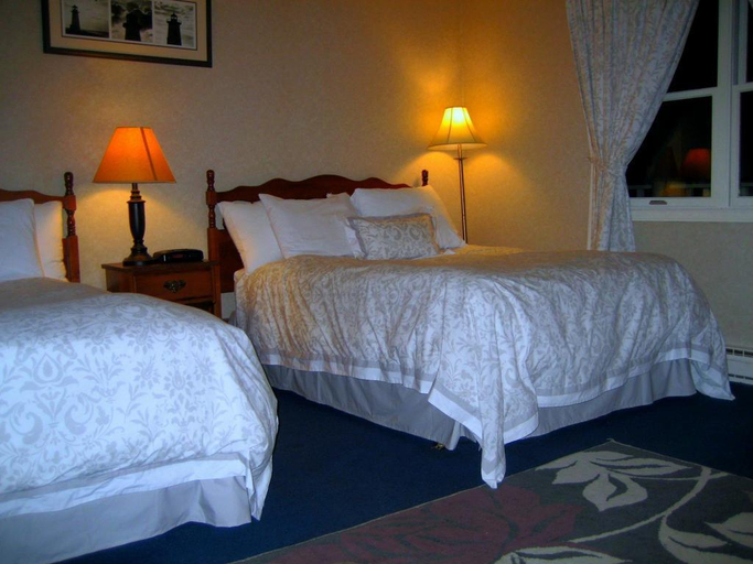 Bedroom 4, Lane's Privateer Inn, Queens