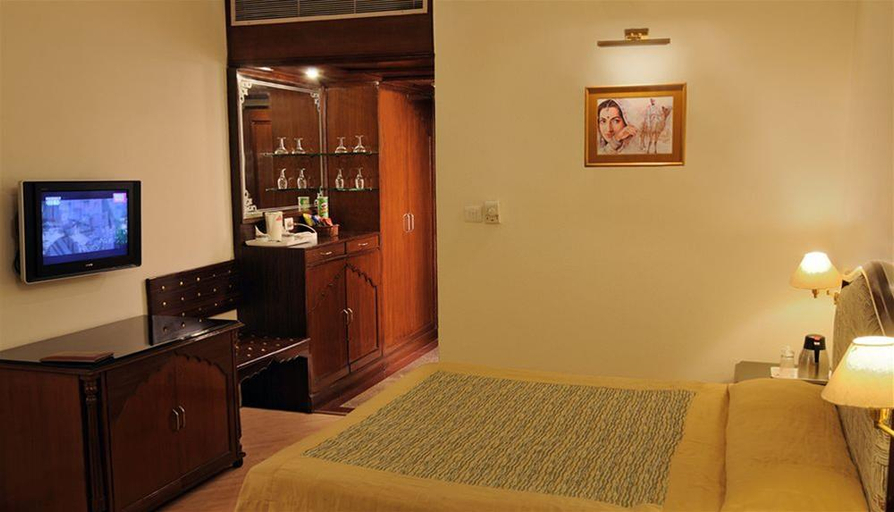 Public Area, Maharaja Regency, Ludhiana