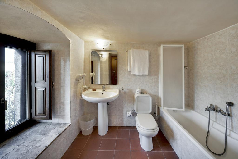 Bathroom, Villa Giulia Agriturismo, Syracuse