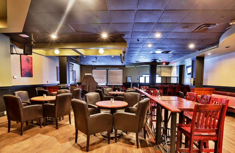 Food & Drinks 5, Merit Hotel & Suites, Division No. 16