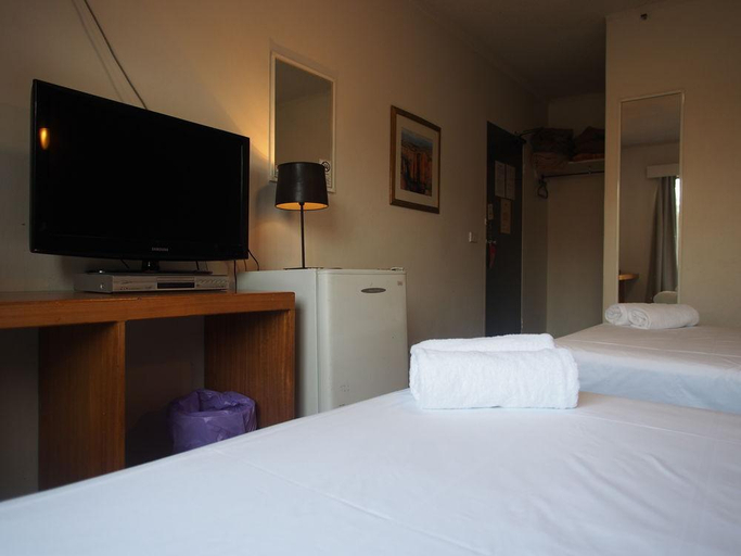 Bedroom 4, City Crown Motel, Sydney
