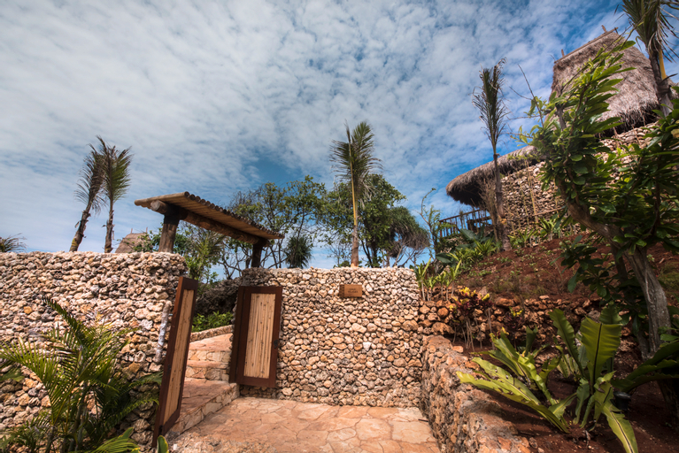 Lelewatu Resort Sumba, Sumba Barat