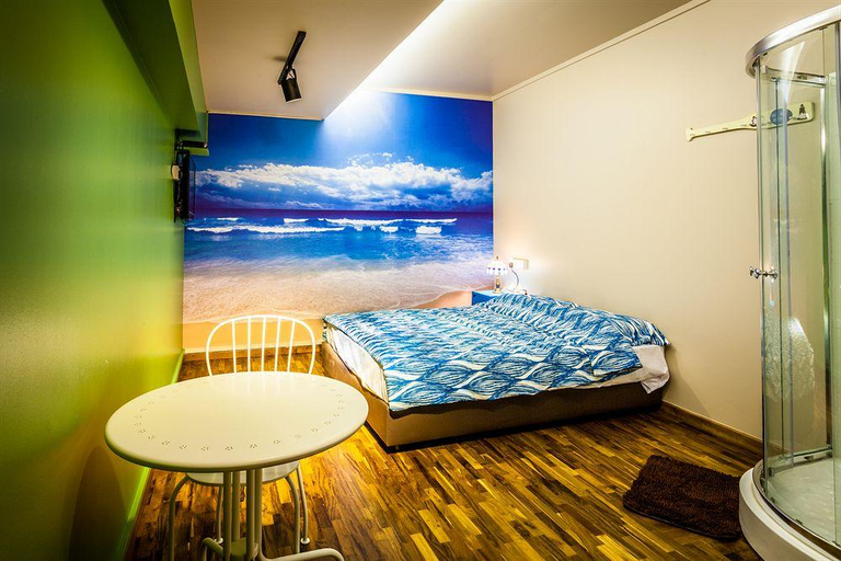 Bedroom 2, Coziee Lodge, Singapore