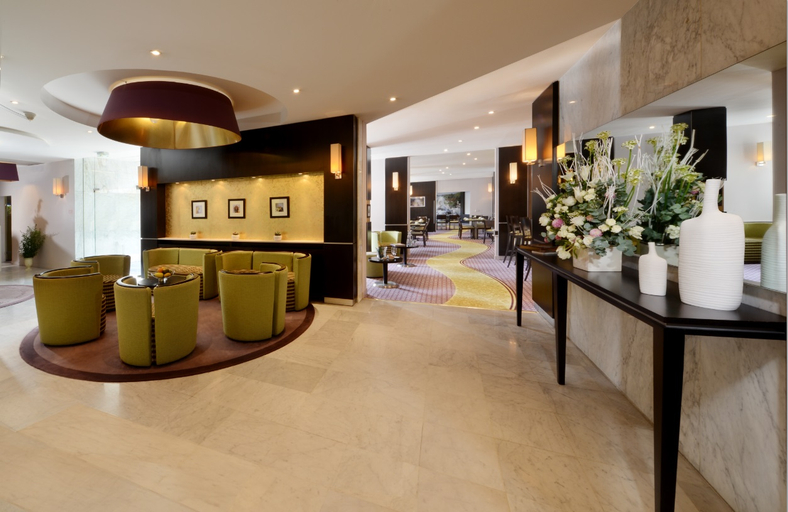 Public Area 3, Hotel Le Versailles, Yvelines