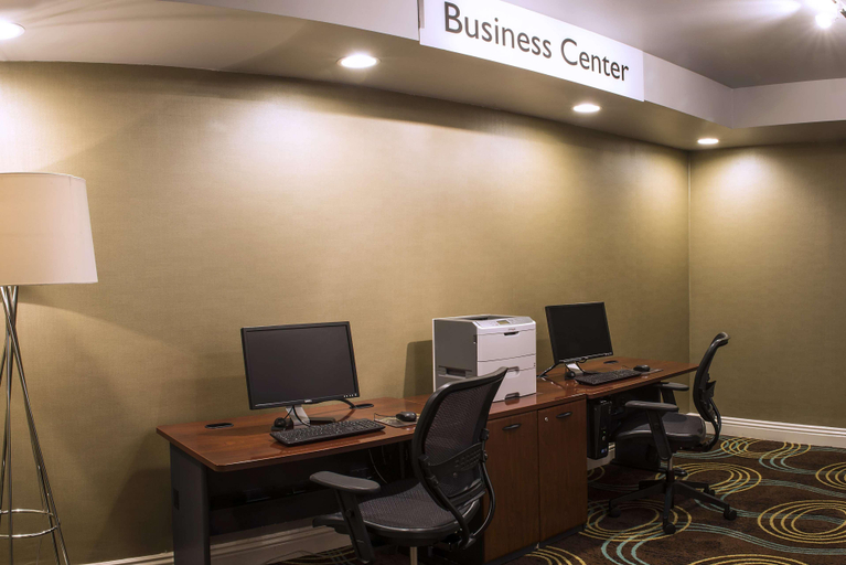 Public Area 5, DoubleTree by Hilton Whittier Los Angeles, Los Angeles