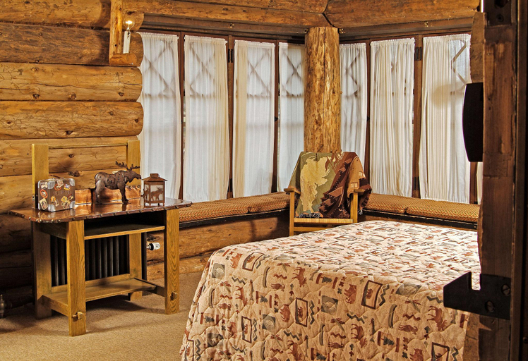 Exterior & Views 2, Old Faithful Snow Lodge & Cabins, Teton