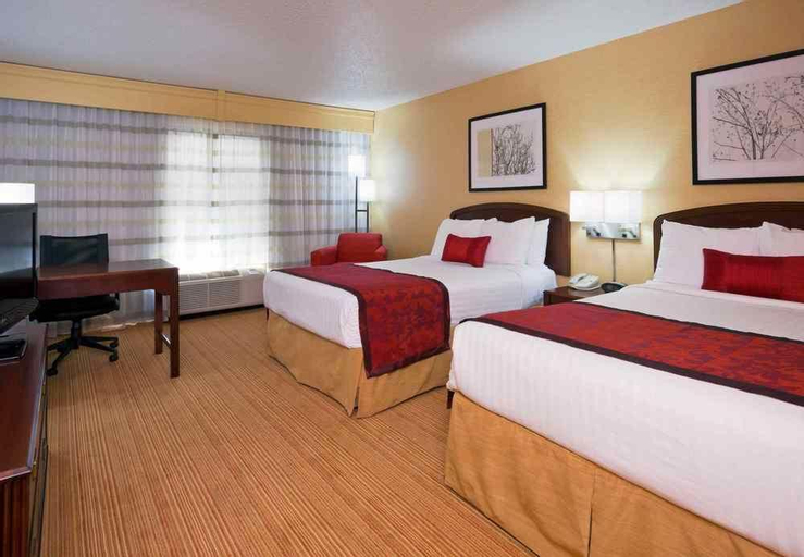 Courtyard By Marriott Indianapolis At The Capitol, Marion