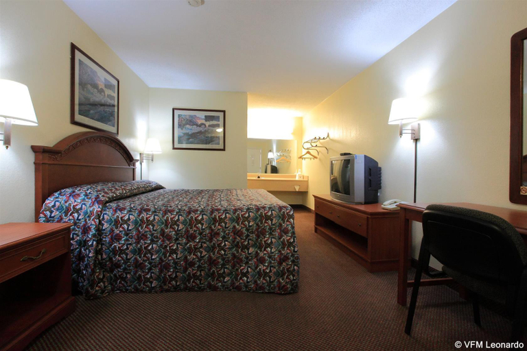 Bedroom 4, Americas Best Value Inn-Indy Northwest, Marion