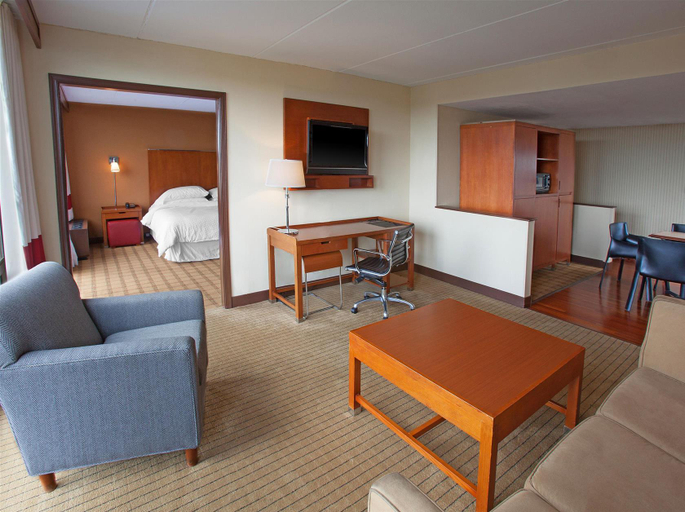 Exterior & Views 2, Four Points by Sheraton Philadelphia Northeast, Philadelphia
