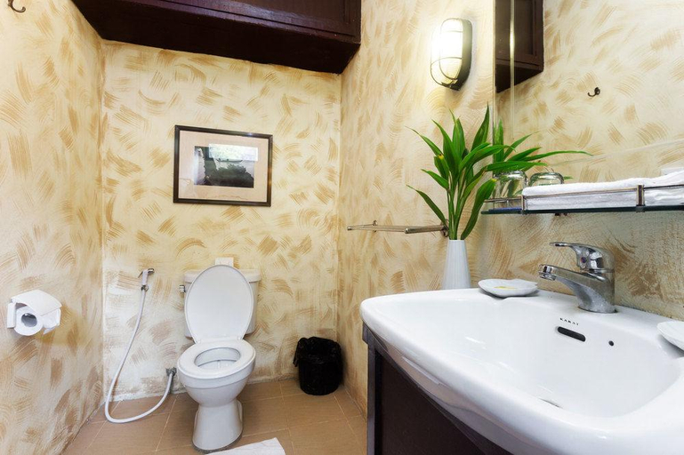 Bathroom 4, The Cockatoo Nature Resort, Siem Reap