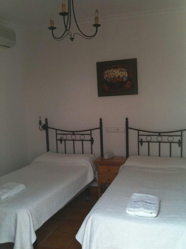 Bedroom 4, Hostal Atenas, Sevilla