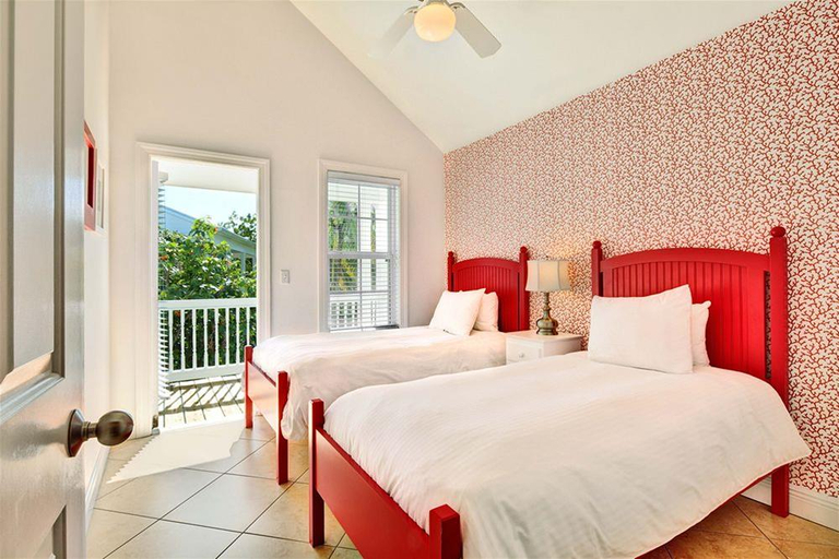 Bedroom 2, Tranquility Bay Beachfront Hotel and Resort, Monroe
