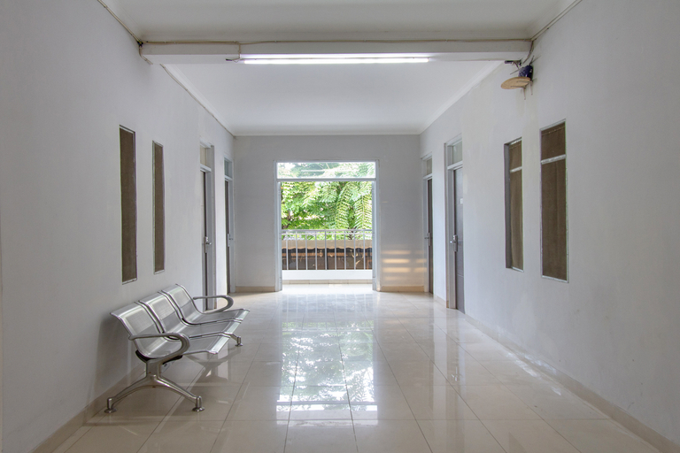 Sport & Beauty, OYO 657 Elite Residence Near Central Park Mall TOS, West Jakarta