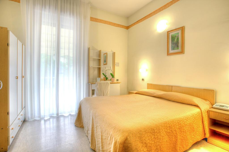 Bedroom 4, Hotel Rosso Blu, Forli' - Cesena