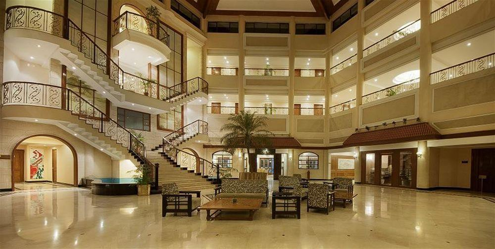 Public Area 4, Lagoona Resort, Pune