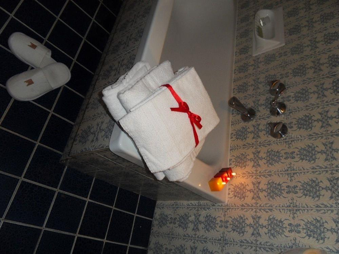 Bathroom, Due Giardini, Milano