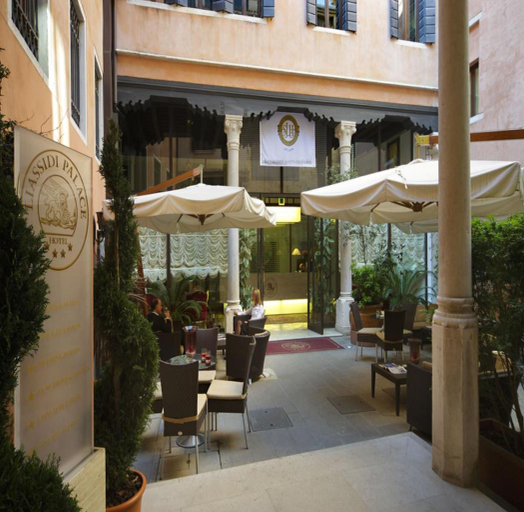 Public Area 3, Liassidi Palace, Venezia