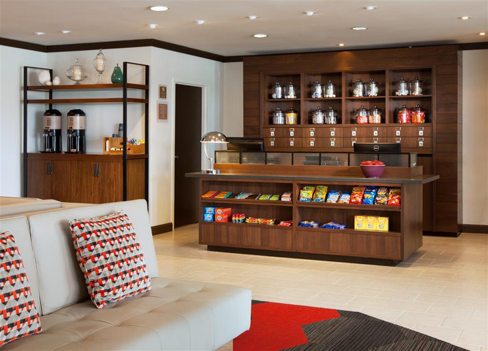 Public Area 2, Four Points by Sheraton San Francisco Airport, San Mateo