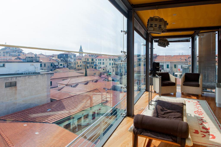 Exterior & Views 2, B&B HOTEL Imperia Rossini al Teatro, Imperia