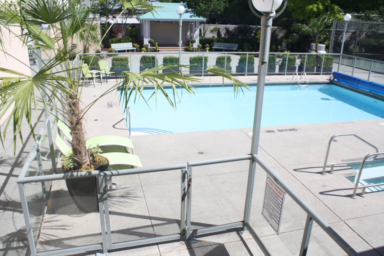 Sport & Beauty 2, Executive Plaza Hotel Conference Ctr Coquitlam BC, Greater Vancouver