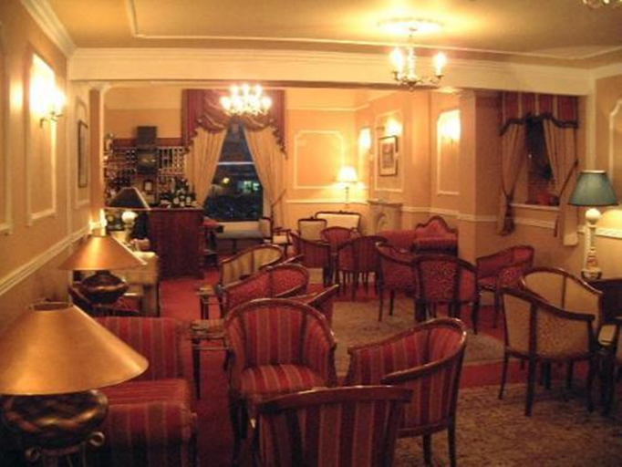 Food & Drinks 5, Ely House Hotel, Wolverhampton