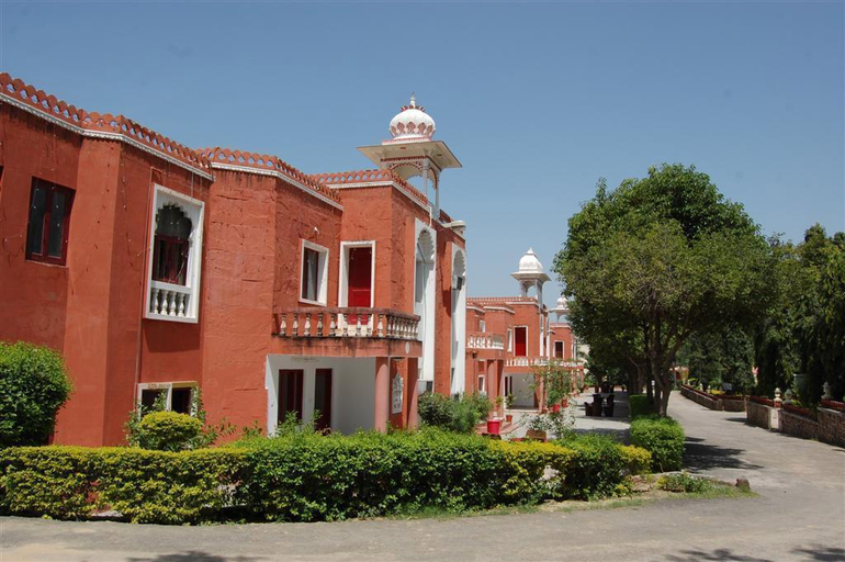 Exterior & Views 2, Oriental Palace Resort, Udaipur
