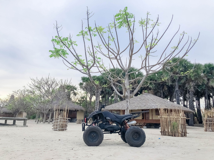 Costa Beach Resort & Club, Sumba Timur