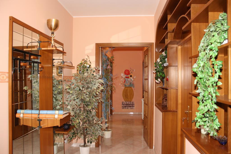 Public Area 3, Ondazzurra, Messina