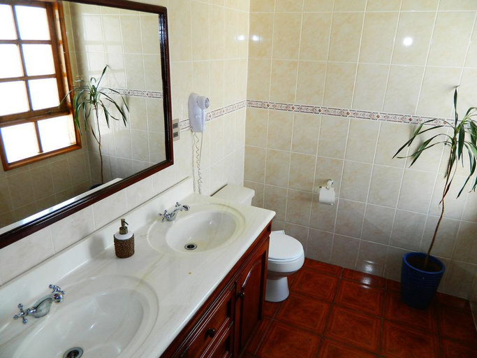 Bathroom 4, Hostal Torre de Babel, Chiloé