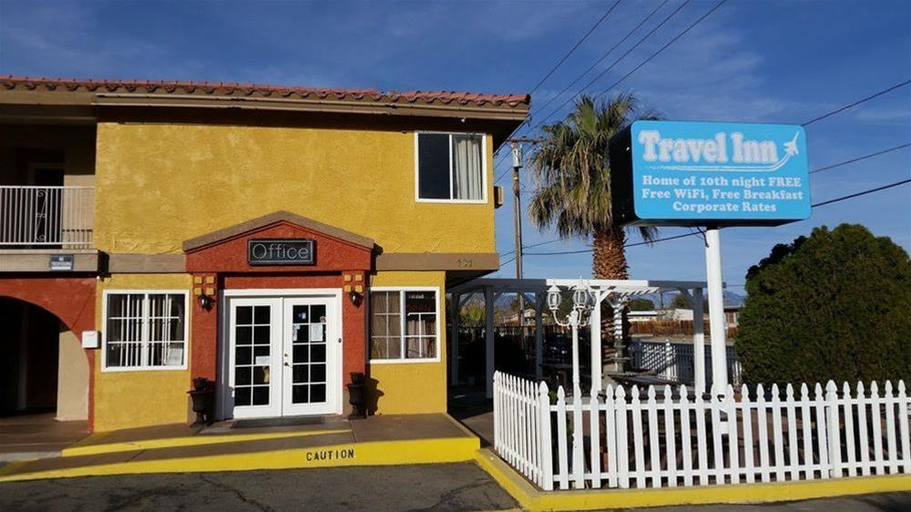 Exterior & Views 1, Travelodge Ridgecrest, Kern