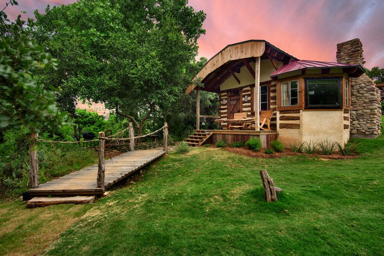 Exterior & Views 1, Barons CreekSide Resort, Gillespie