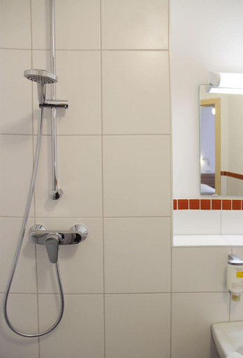 Bathroom 4, Orange, Neu-Ulm