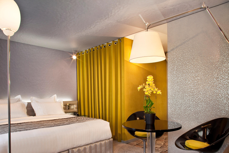 Bedroom 2, 7Eiffel, Paris